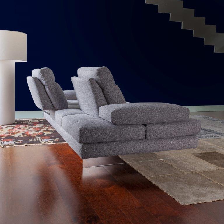 Divani Calia Italia. Divani