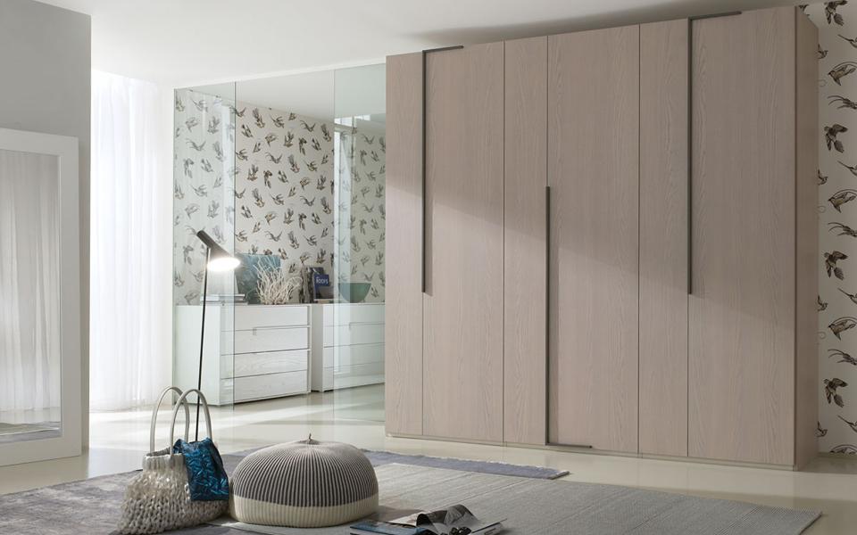 armadi novamobili,voltan,mobilgam,dall agnese,cinquantre Armadi battenti e scorrevoli