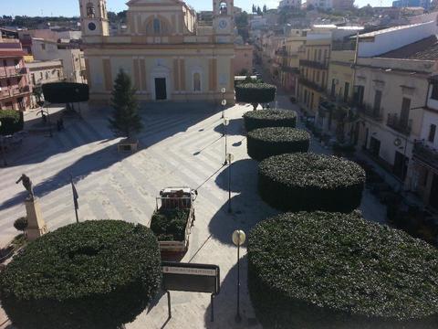 LAVORO AL VERDE PUBBLICO E PRIVATO