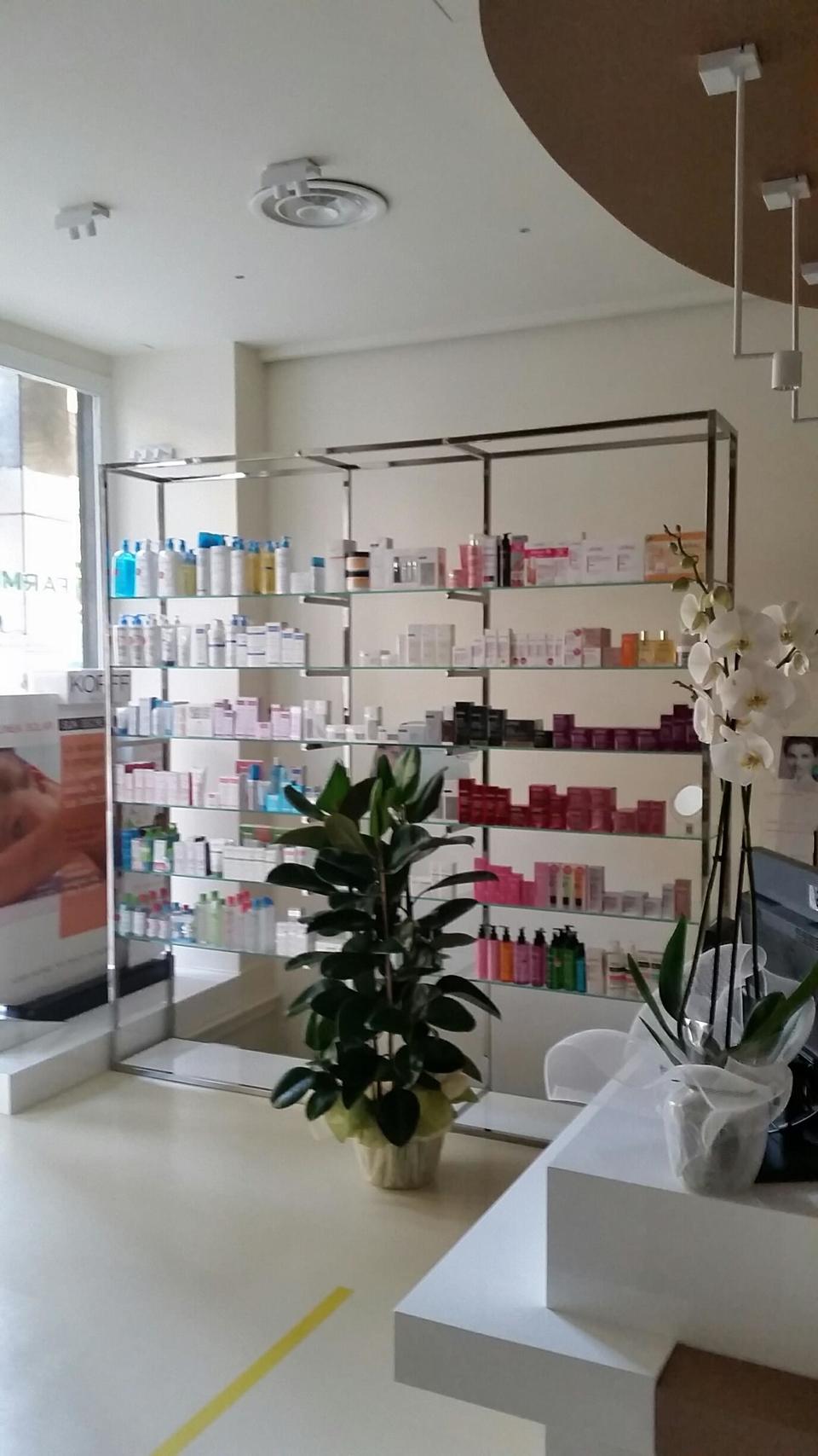 PARAFARMACIA FARMISSIMA, Corso Italia (Ct) Arredi Farmacie e parafarmacie a Catania e Sicilia CIR srl