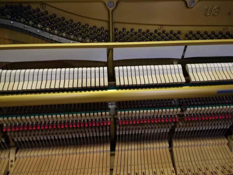 Pianoforte verticale YAMAHA U3 M