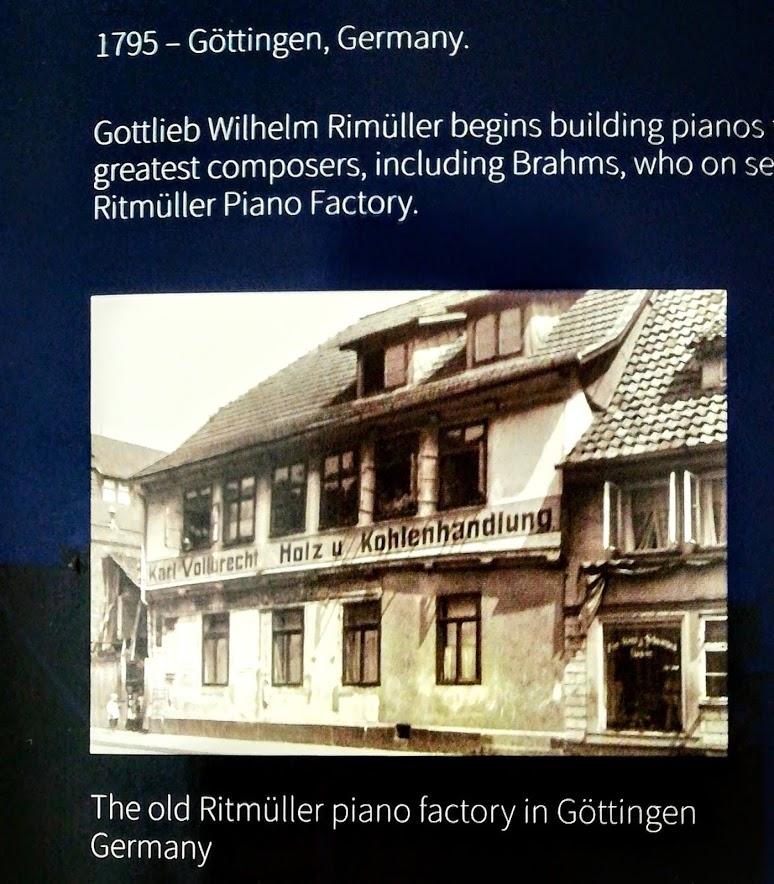 NUOVO PIANOFORTE VERTICALE RITMULLER 120