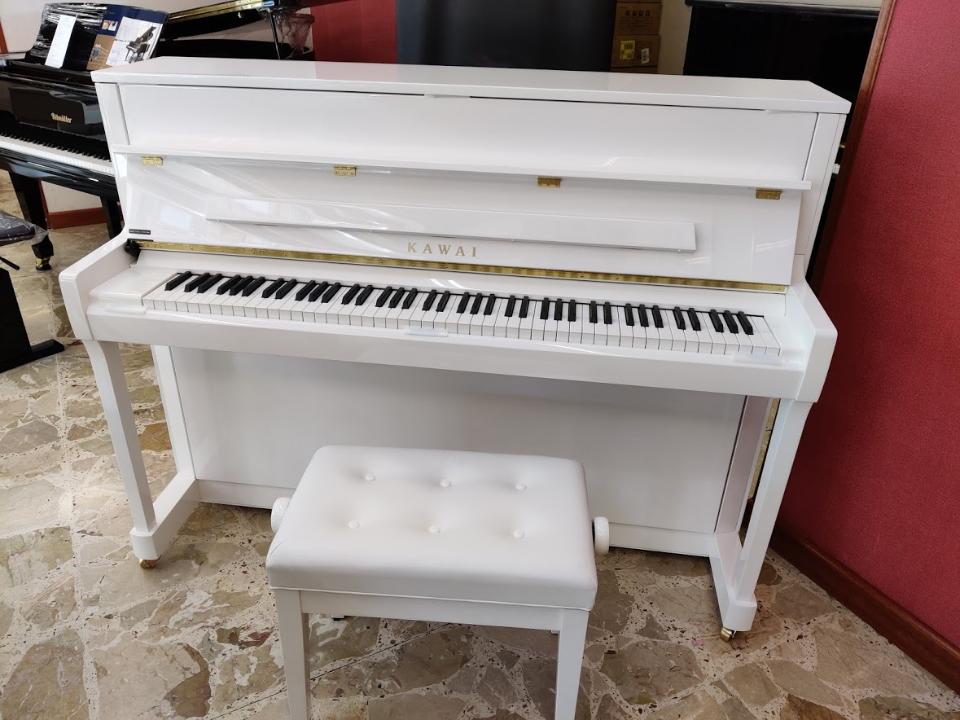 NUOVO PIANOFORTE VERTICALE KAWAI K 200 BIANCO
