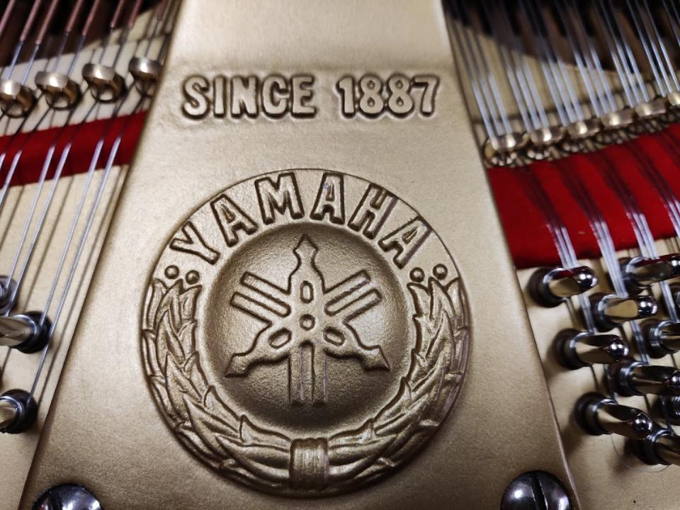 GRANDE OCCASIONE PARI AL NUOVO: PIANOFORTE A CODA YAMAHA C 3