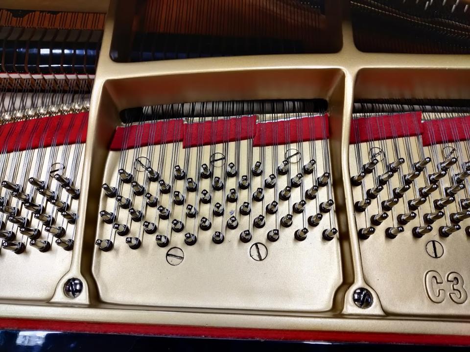 GRANDE OCCASIONE PARI AL NUOVO: PIANOFORTE A CODA YAMAHA C 3