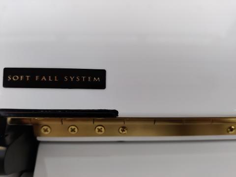 NUOVO PIANOFORTE VERTICALE KAWAI K 200 BIANCO