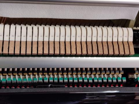 NUOVO PIANOFORTE VERTICALE KAWAI K 200