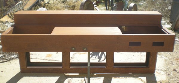 BARBECUE IN LAMIERA CORTEN
