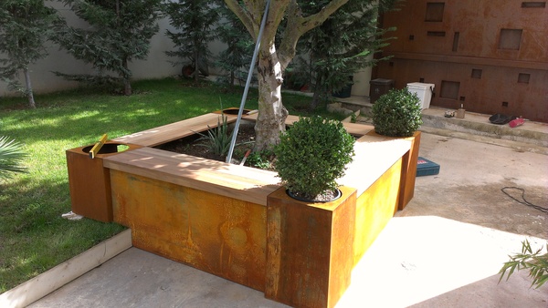 FIORIERE IN CORTEN