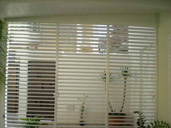 MONTANTI PER BRISE-SOLEIL