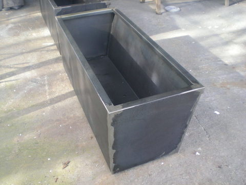 FIORIERE IN CORTEN