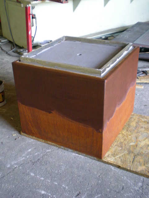 FIORIERE IN CORTEN