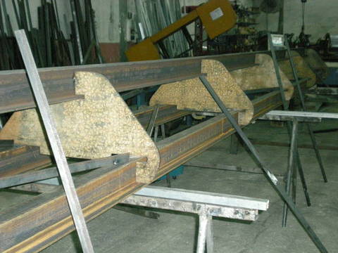 TRALICCI IN FERRO