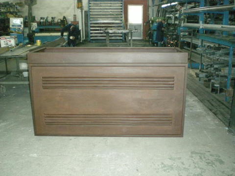 CASSONE IN LAMIERA CORTEN