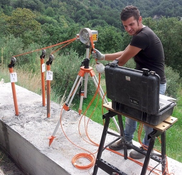 Prova ed analisi ultrasonica Cross-Hole su pali