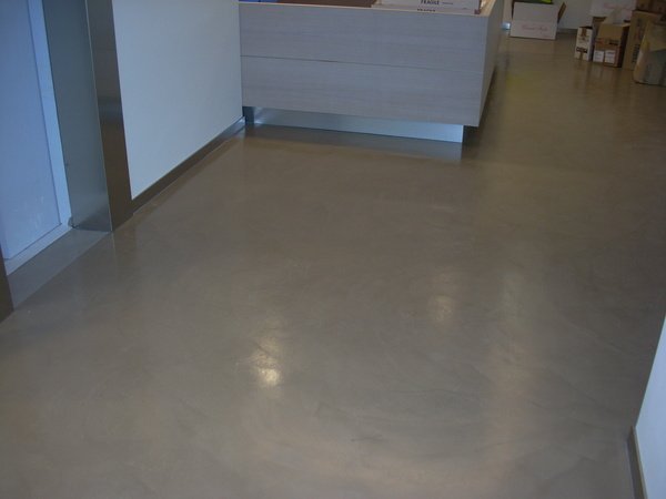 Realizzazione Pavimenti in Resina Spatolata a Catania