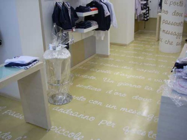 Realizzazioni Pavimenti in Resina Spatolati a Ragusa e in Sicilia