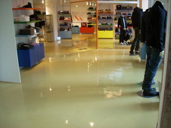 Pavimenti in Resina Spatolati per interni in Sicilia