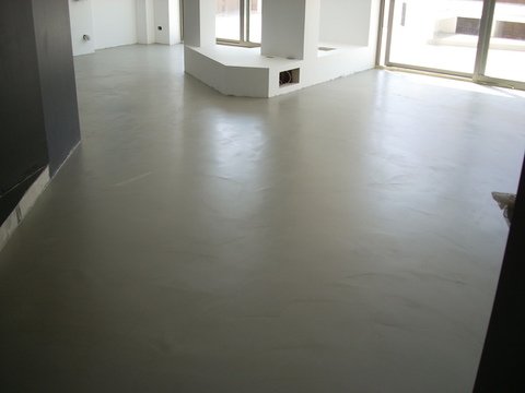 Pavimenti in Resina Spatolati  per interno ed esterno in Sicilia