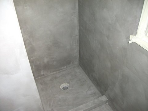 Realizzazione Pavimenti in Cemento spatolato finiti con Resina in Sicilia