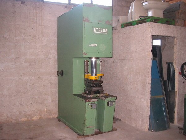 PRESSA  IDRAULICA ATREMA K 50