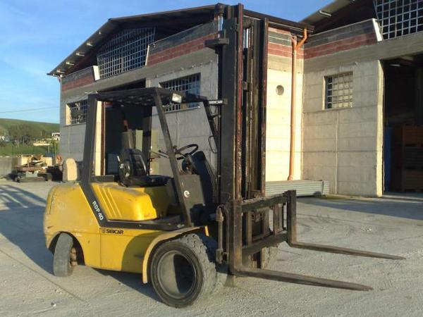 CARRELLO ELEVATORE SIBICAR RDP 40