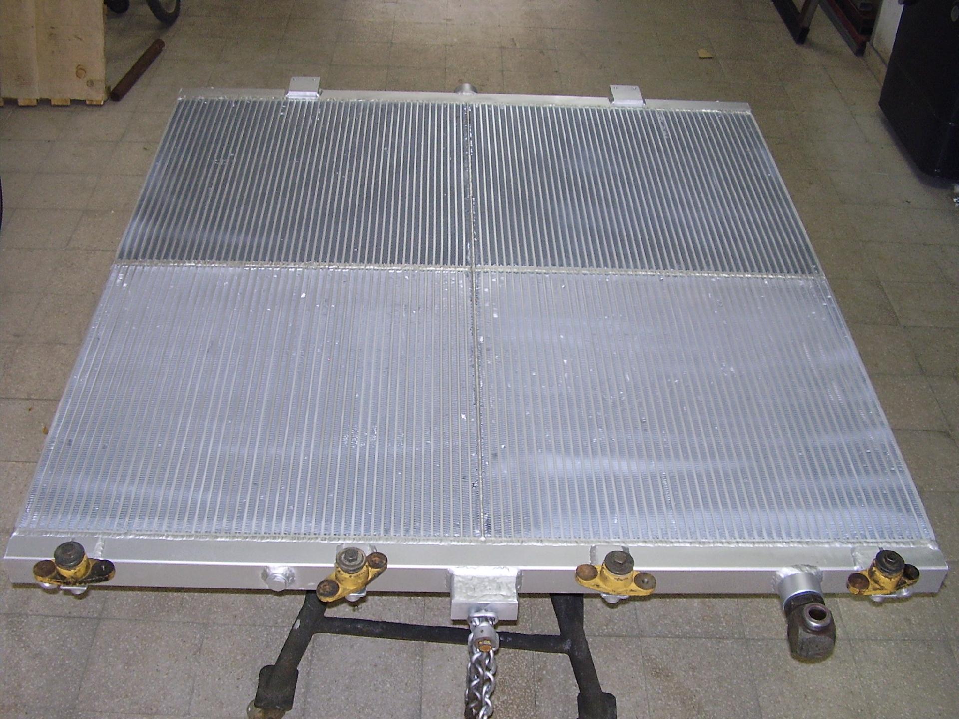 Costruzione Radiatore olio  Cat CATERPILLAR  988 B