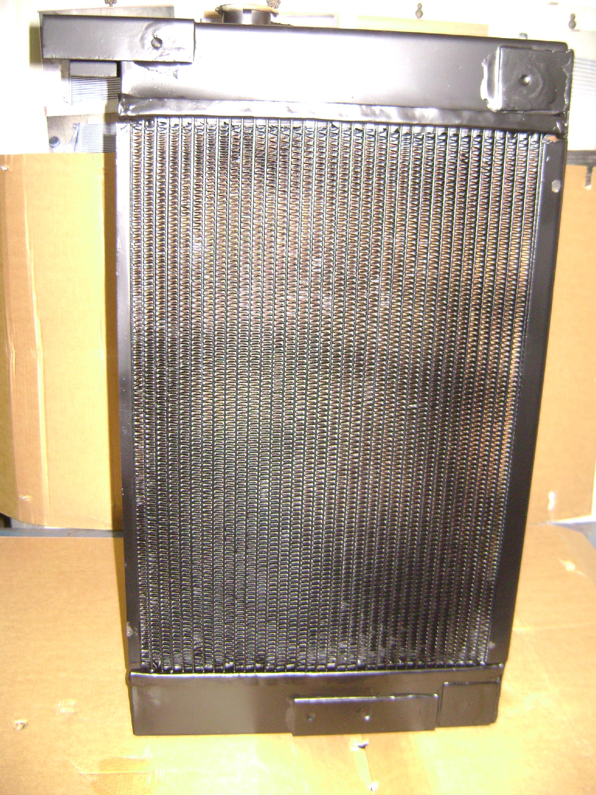 Costruzione Radiatore Acqua VENDEMMIATRICE  PELLENC-VOLENTIERI 3200