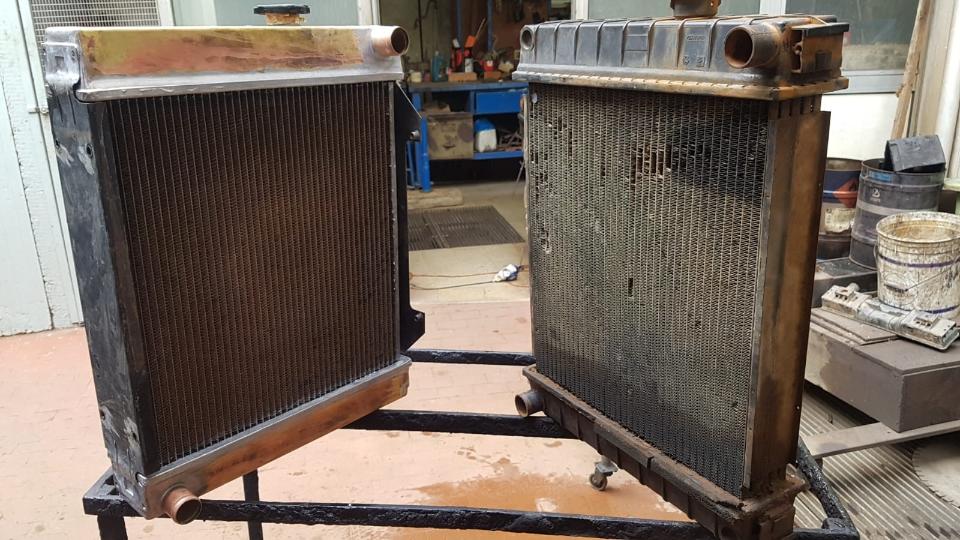 RADIATORE ACQUA JCB 160 HF