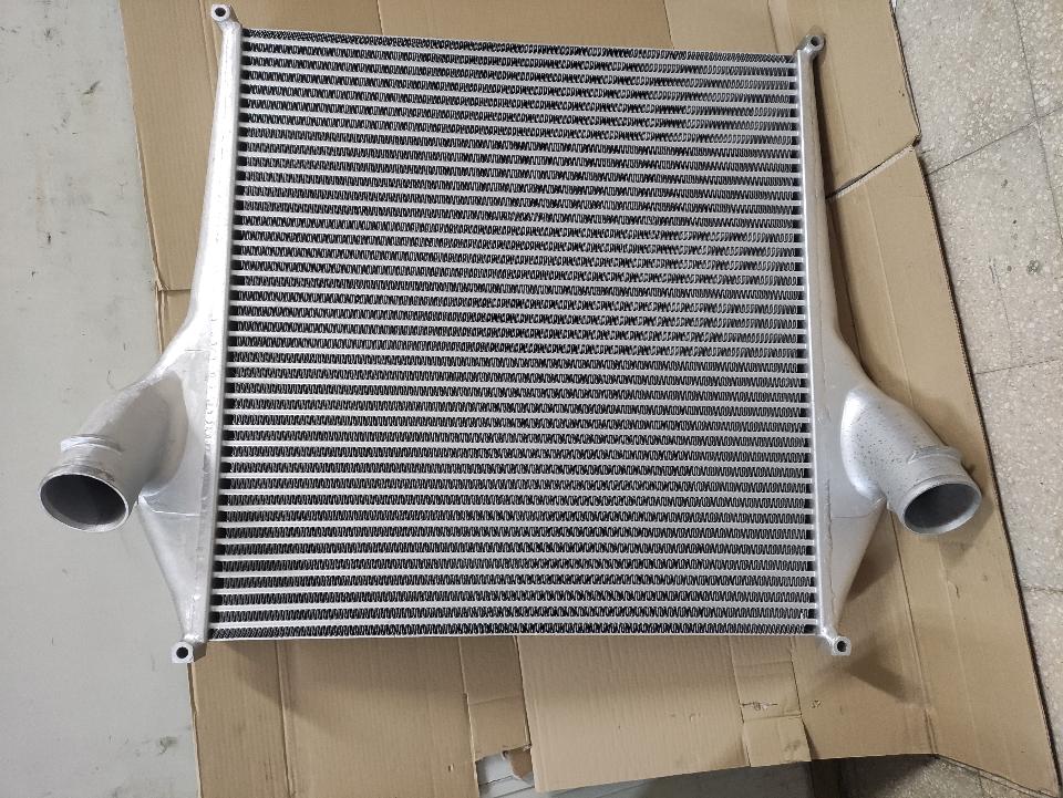 RENAULT RENAULT  MAGNUM 380-385-420-470-500-520-560
