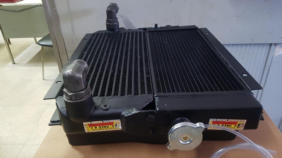 RADIATORE OLIO KOMATSU PC 45 MINI ESCAVATORE