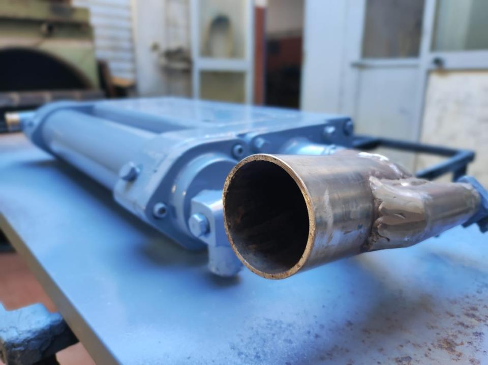 Scambiatore di Calore Motore IVECO AIFO Motore marino ( PER BARCA) L 423 E