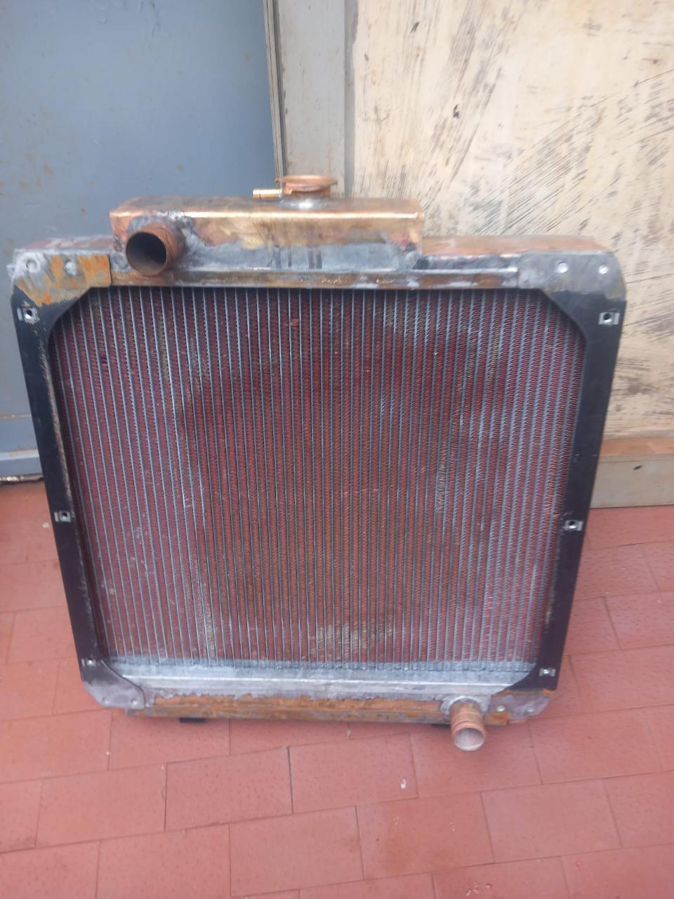 RADIATORE ACQUA NEW HOLLAND TD 50.50