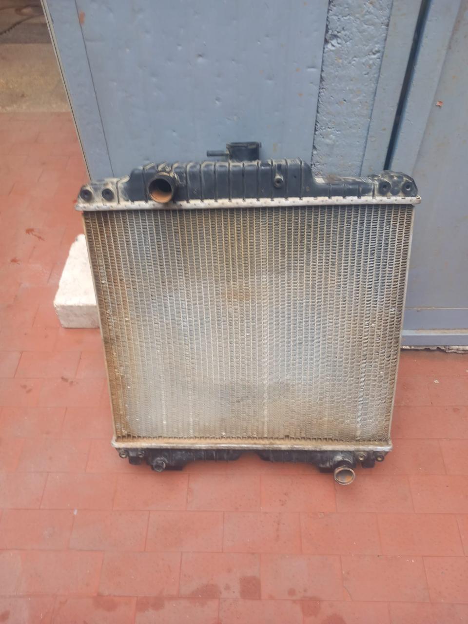 RADIATORE ACQUA NEW HOLLAND TD 50.50