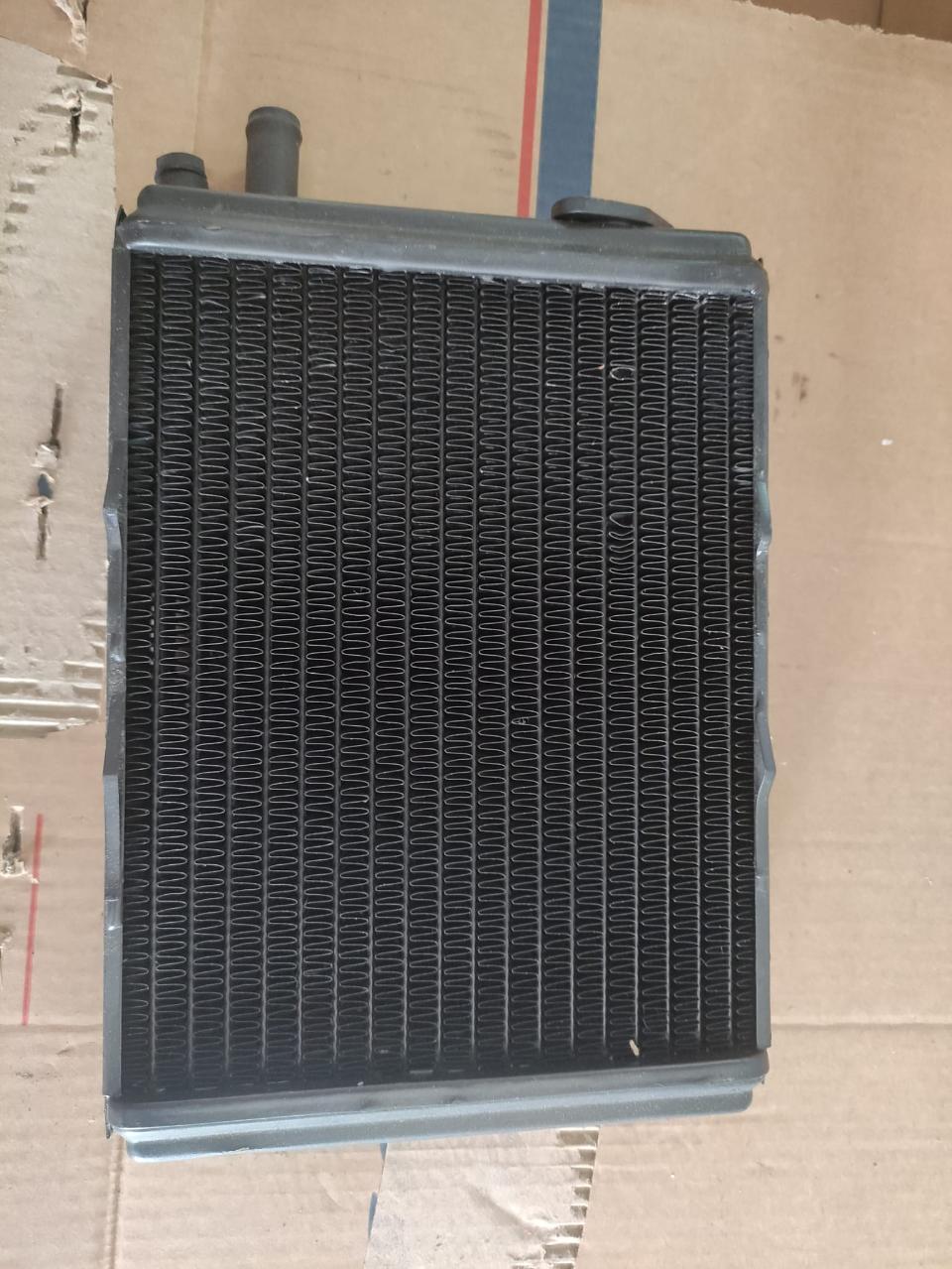 Radiatore di riscaldamento IVECO DAILY I SERIE