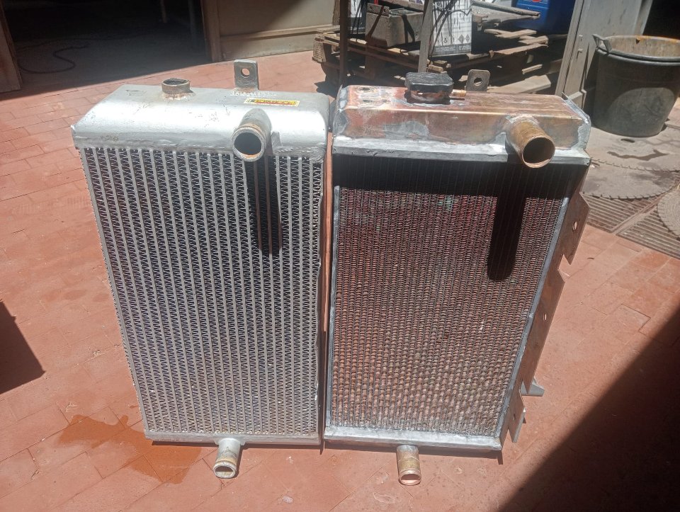 RADIATORE ACQUA KOMATSU SK 1020