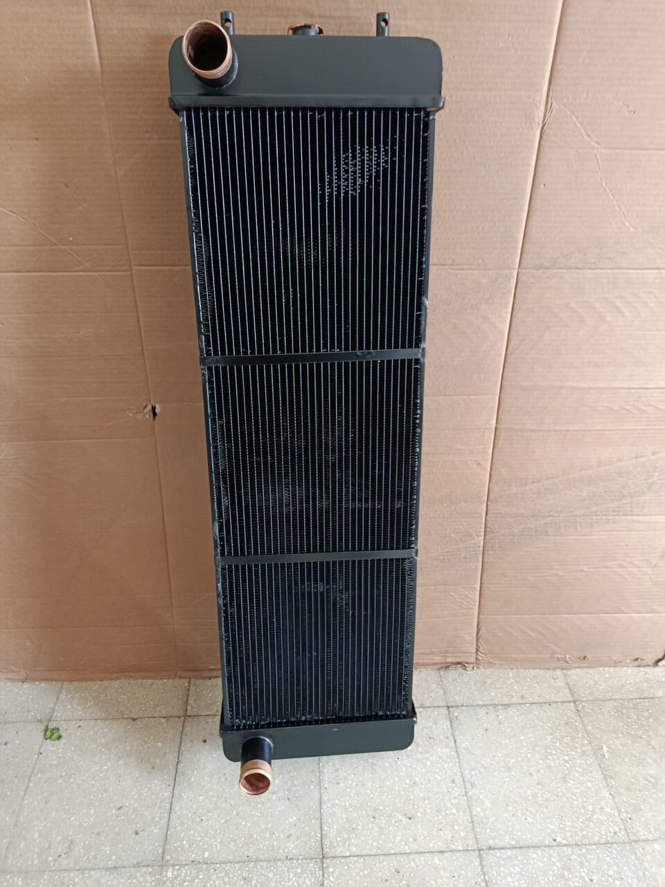 RADIATORE ACQUA HITACHI ZAX 240