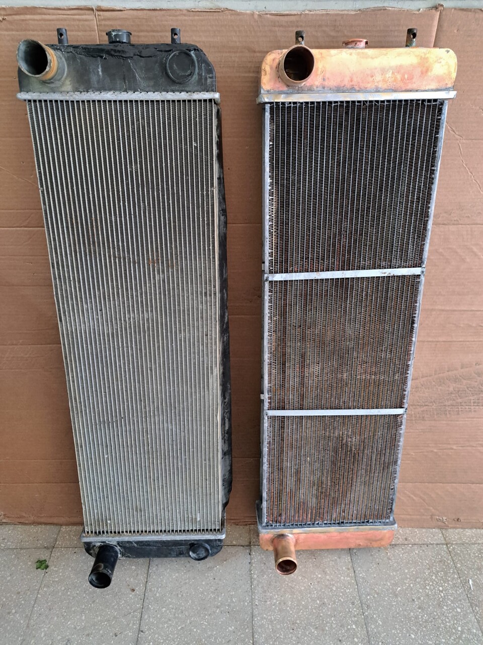 RADIATORE ACQUA HITACHI ZAX 240