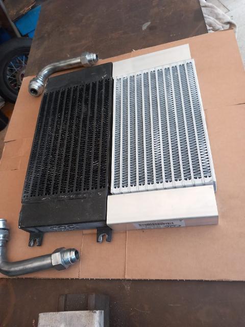RADIATORE OLIO CARRELLO OM 50 DX