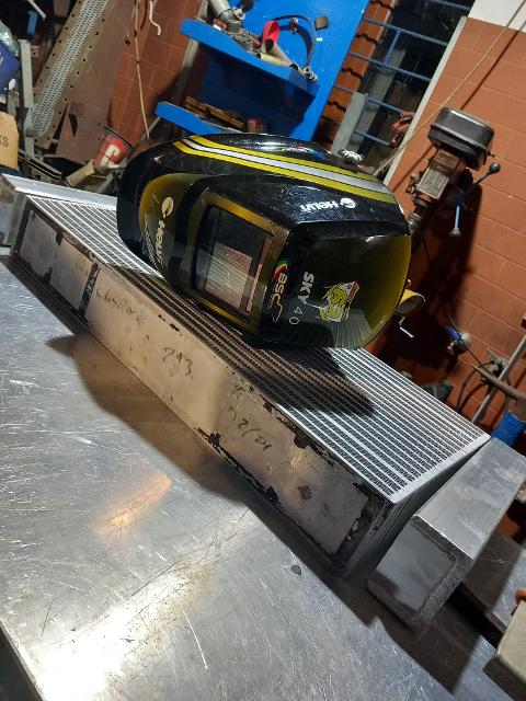 RADIATORE OLIO CASE 888