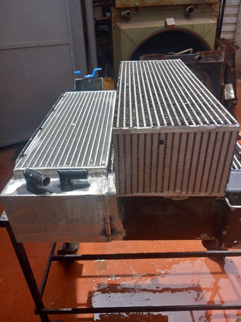 RADIATORE OLIO VENDEMMIATRICE N.H BRAUN 9060L