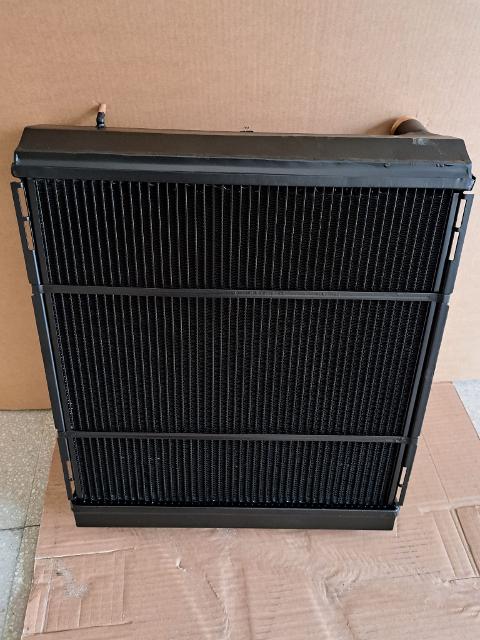 RADIATORE ACQUA LAMBORGHINI TRATTORE R6 110 CV