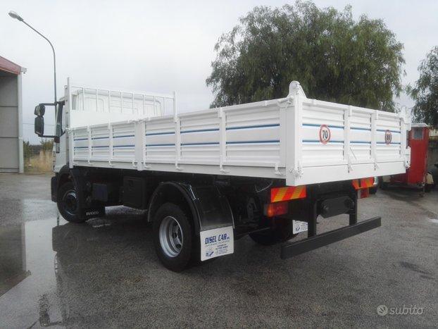 Iveco Eurocargo 140E22 CASSONE RIBALTABILE TRILATERALE Diesel