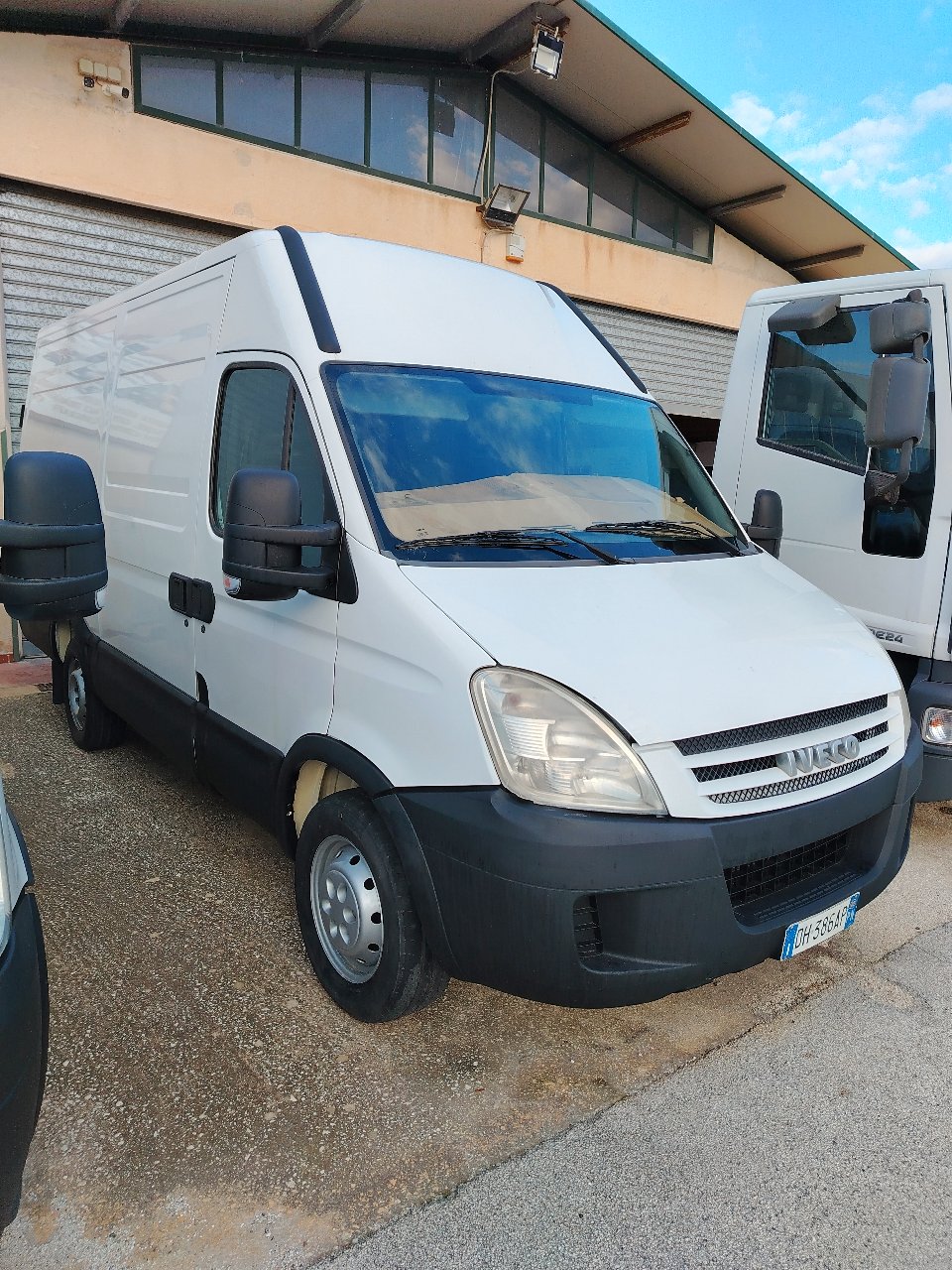 Iveco Daily 35S12 FURGONE PASSO MEDIO Diesel