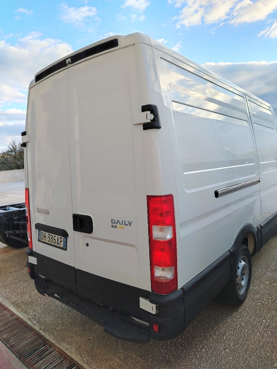 Iveco Daily 35S12 FURGONE PASSO MEDIO Diesel