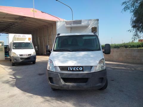 Iveco Daily 35C13 FURGONE E SPONDA POSTERIORE CARICATRICE Diesel
