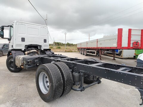 Iveco Eurocargo 180E28P AUTOTELAIO CABINATO Diesel