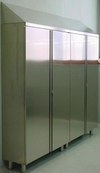 Armadi in acciaio inox per settore ospedaliero ETNAINOX