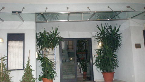 Pensilina in acciaio inox e vetro ETNAINOX