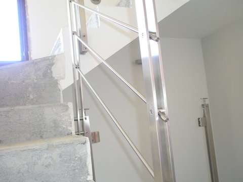 Scale e ringhiere in acciaio inox - 1 ETNAINOX